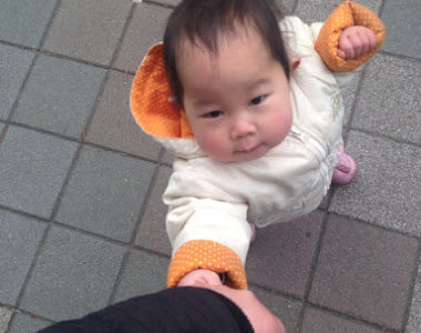 一緒に歩道を歩いてみた