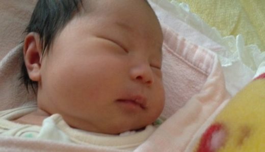 すやすや眠る娘は・・