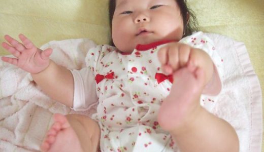 自分で自分の足を持ってくれた！！