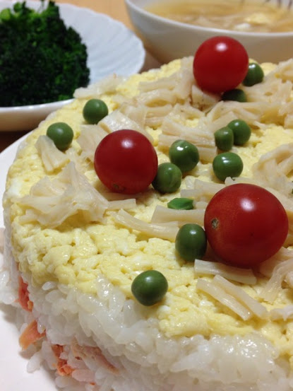 お雛祭りのごはんの写真